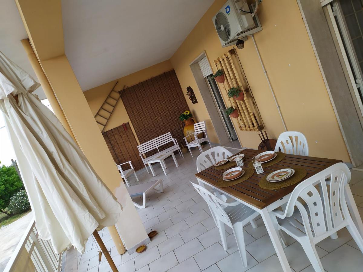 Villa Rosanera&Linus à Mandurie Extérieur photo